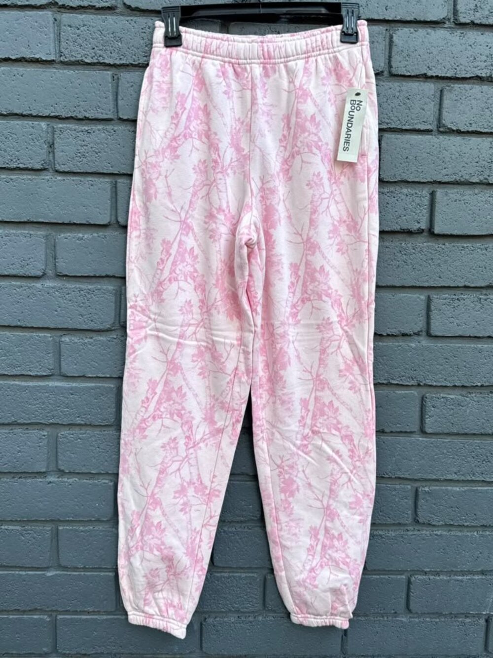 No Boundaries Women Pink Camo Soft Fleece Joggers Sweatpants 28'' XXS- XS Casual